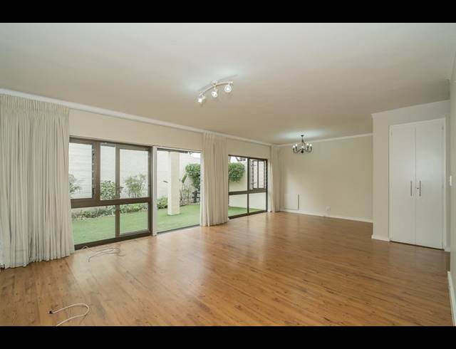 3 BEDROOM PROPERTY TO RENT IN MEADOWRIDGE
